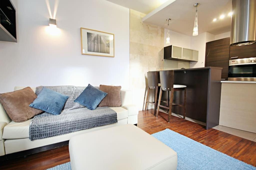 브로츠와프 Parkowy Apartament 아파트 외부 사진